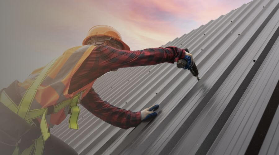 Professional gutter cleaning in Tahoka, TX